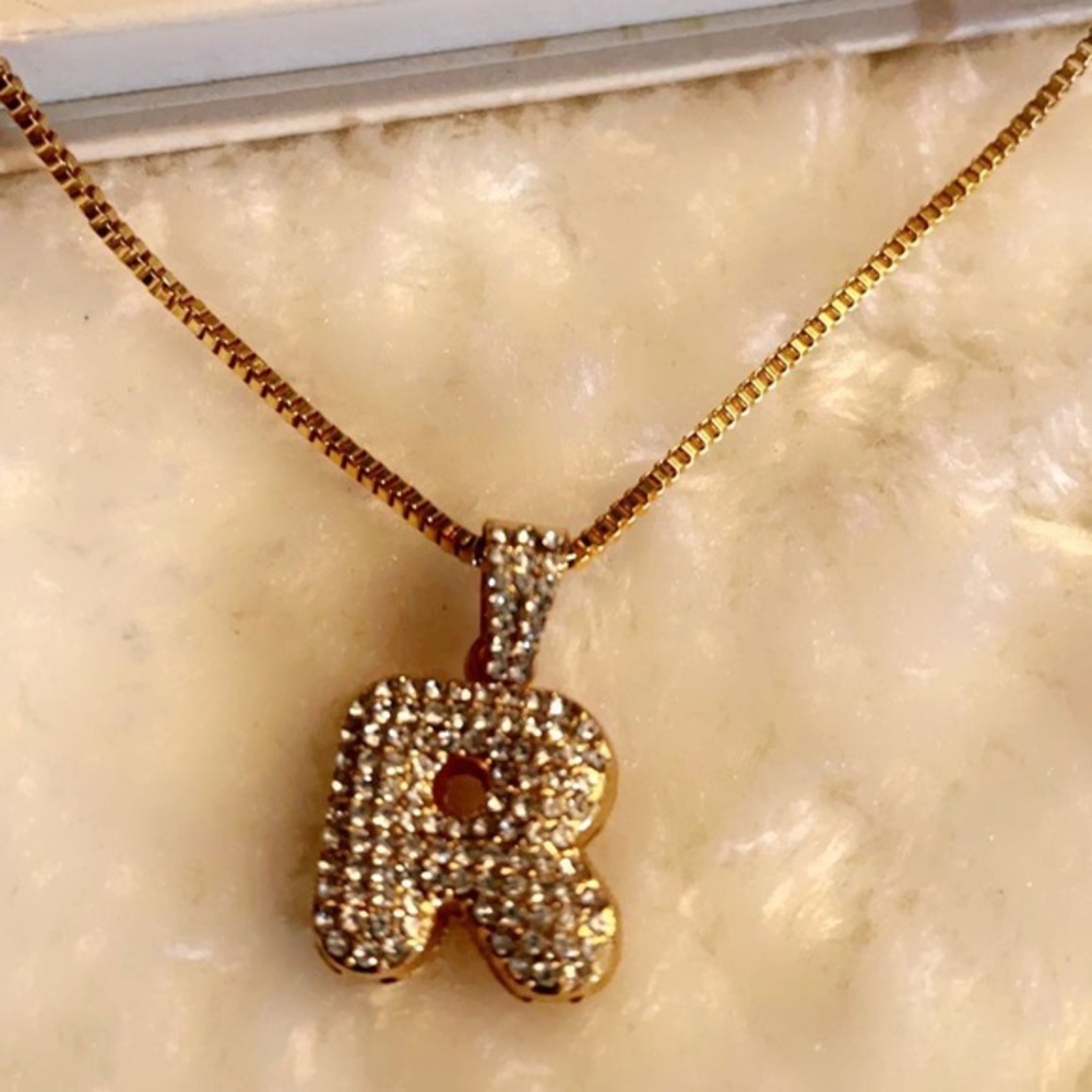 Stainless Steel Color Gold Initial Necklace R - Picture 2 of 5
